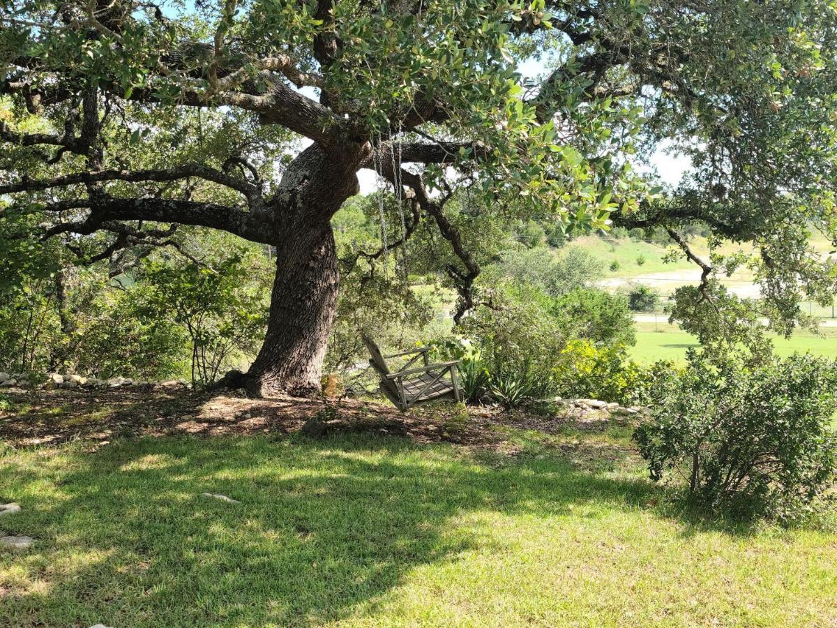 Hill Country Haute N Haus Relax And Renew Fischer Exterior foto